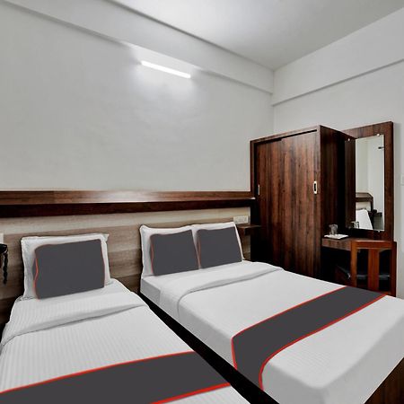 B Six Hotel Bengaluru Zewnętrze zdjęcie