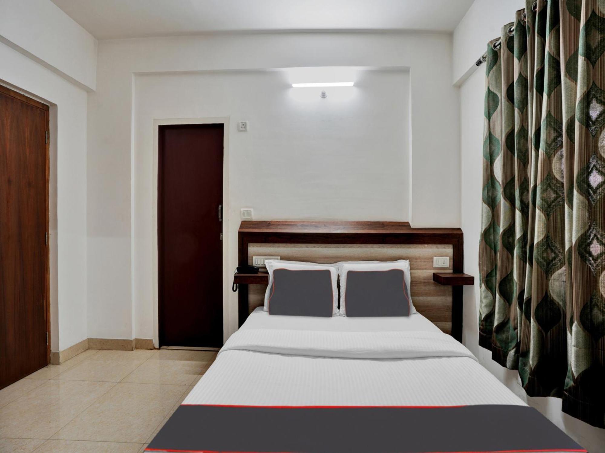 B Six Hotel Bengaluru Zewnętrze zdjęcie